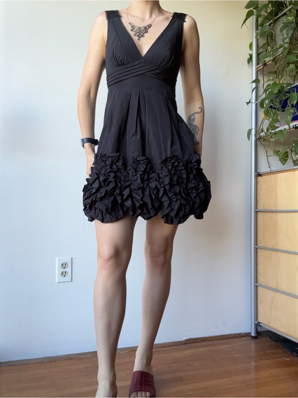 BCBGMaxAzria Black Ruffle V-Neck Cocktail Dress - size 2
